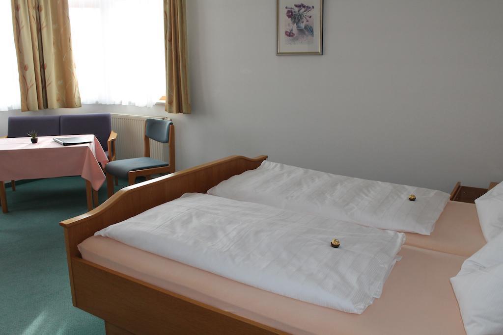 Hotel garni Vogelsang Bad Füssing Buitenkant foto