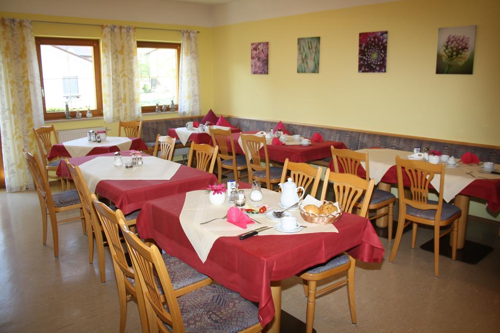 Hotel garni Vogelsang Bad Füssing Buitenkant foto