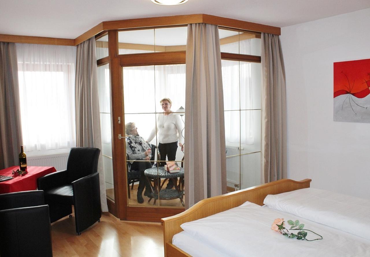 Hotel garni Vogelsang Bad Füssing Buitenkant foto