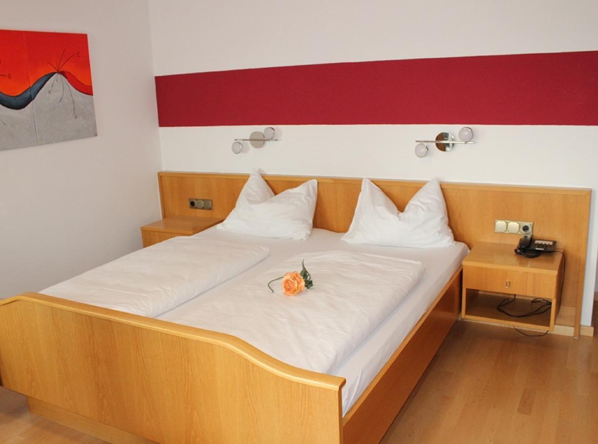 Hotel garni Vogelsang Bad Füssing Buitenkant foto